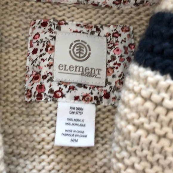 Unique Boho varsity style sweater - Picture 2 of 5